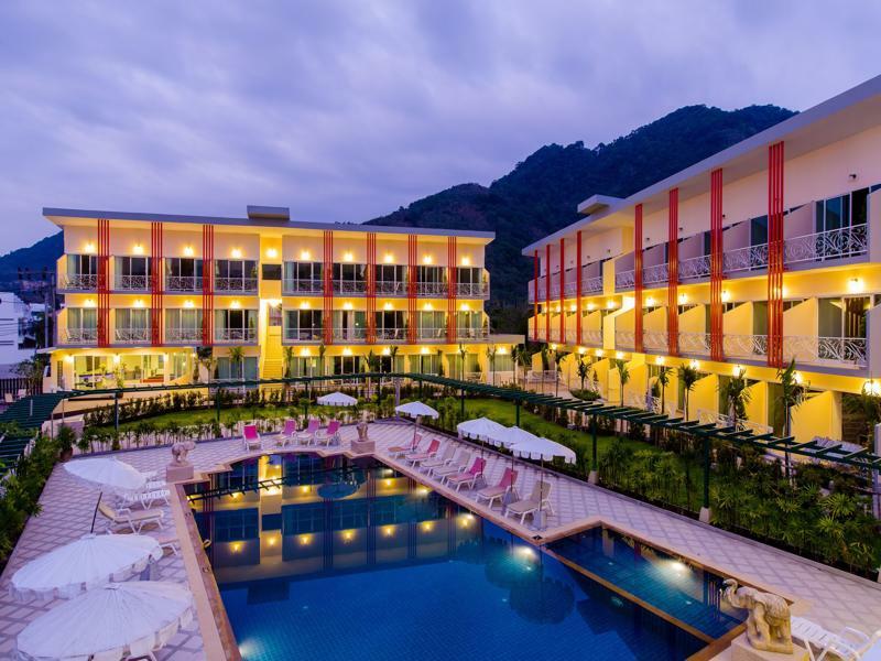 Trend Kamala Resort 외부 사진